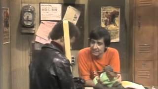 Classic Sesame Street - Sherlock Hemlock At The Fix-It Shop