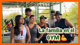 LA FAMILIA EN EL GYM 🏋️‍♀️🤭 // LA FAMILIA RECOCHA 💜