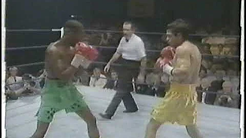 Gaby Canizales vs Duke McKenzie