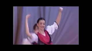 Château Gris - B Russian Dance