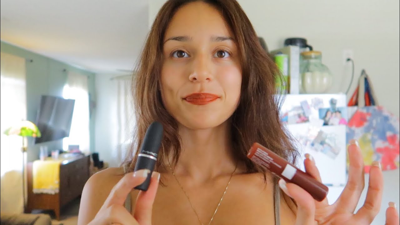 lipstick and friendship