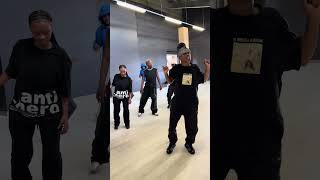 Basic Amapiano Move From Dance Like Paper Dance Challenge With Beekay