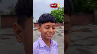 niche Aao Tumhen loade wale dekhna hai #jiskeaanesemukammalhogayithizindagisong #comedy #comedy #fun