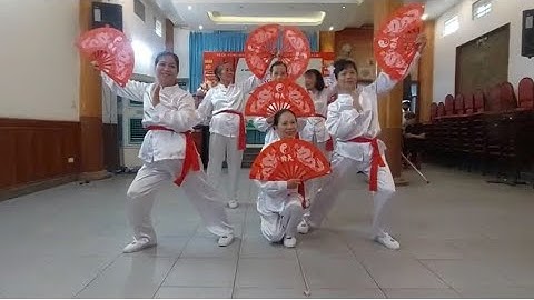 Càn long phiến CÔ GÁI MỞ ĐƯỜNG - CLB DS QT4B1- ĐN