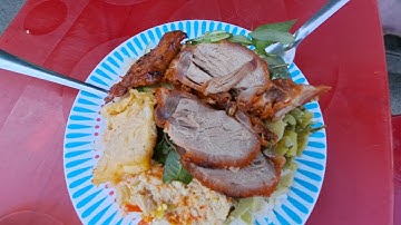 đĩa cơm vịt.xườn.mắm trứng vĩa hè chợ ngon rẽ ăn căn bùng 14/3/2023