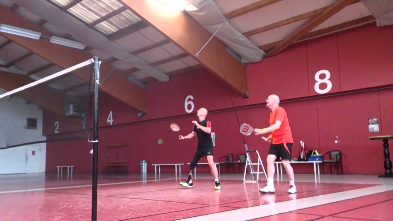 BADMINTONTIPS.de Badminton Angel Doppel 02 Badminton fishing rod