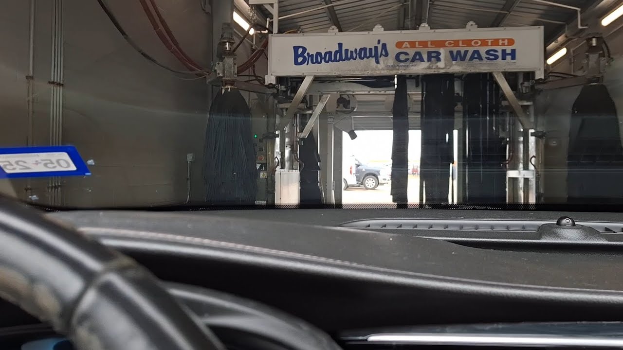 Broadway's All Cloth Car Wash At Allen Samuel's Dodge In Waco Texas ...
