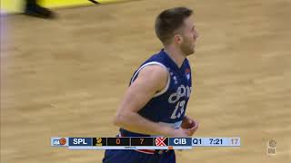 Mateo Drežnjak Takes Off For The Two-Handed Alley-Oop Dunk Split - Cibona, 8.11.2020