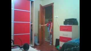 Sakar Sakar Kapıya Bakar :D Kopyası