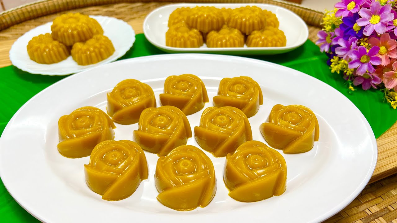 ขนมฟักทองดอกไม้ แป้งเหนียวนุ่มหนึบ หอมหวานมันอร่อยมาก สีสวย