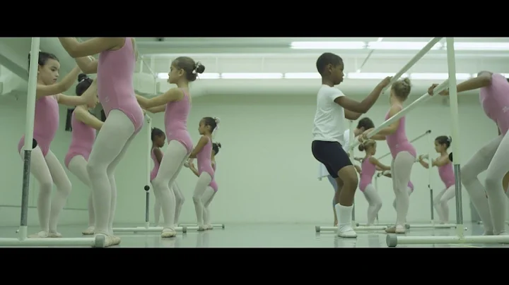 "Ballet Bus"
