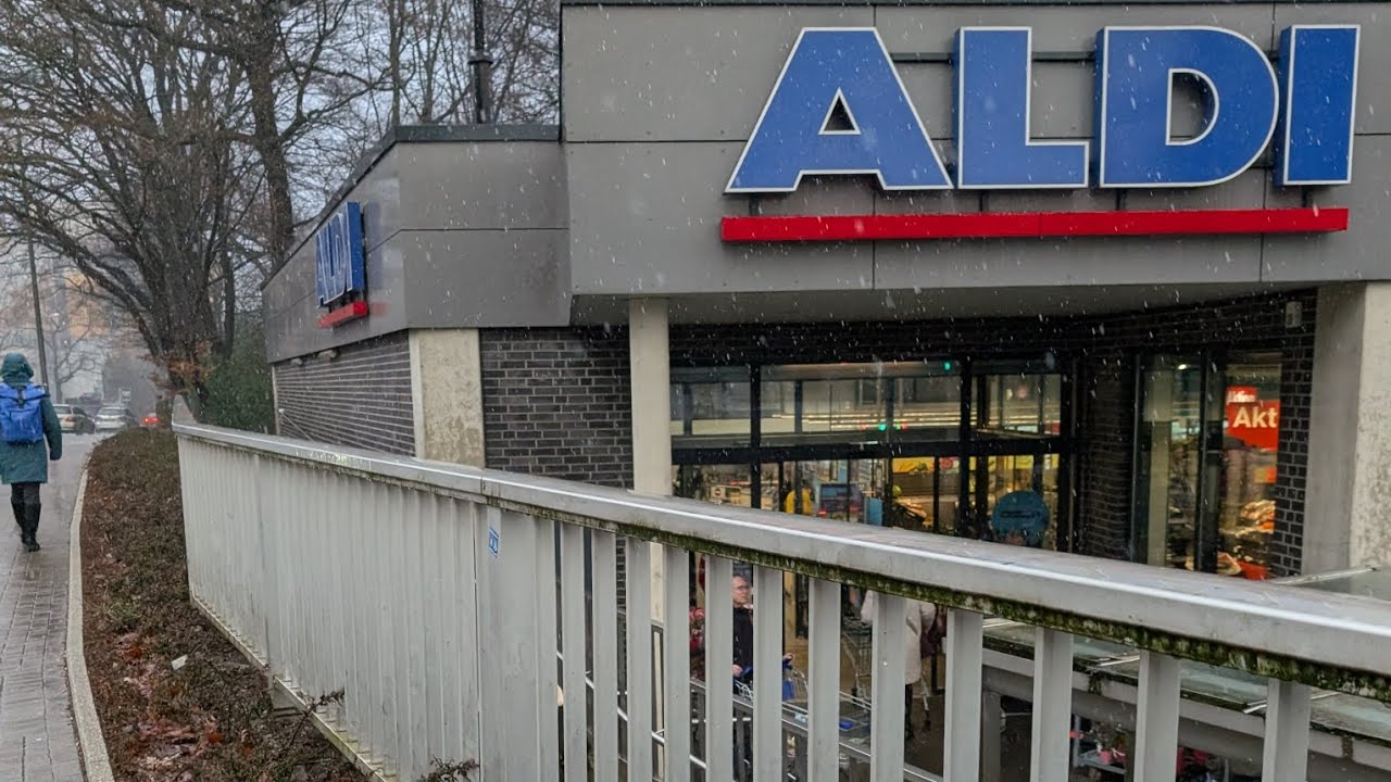 This is how heavy rainfall looks in Germany. 