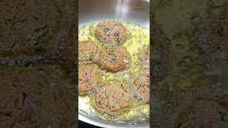 चटपटीत गाजर टिक्की । Carrot Tikki anumadhukitchen shorts gajarrecipe food marathviralrecipe