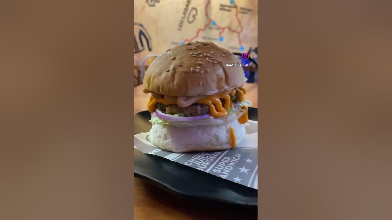 Cheesy Juicy Burgers Chennai Burger lovers Foodie YouTube