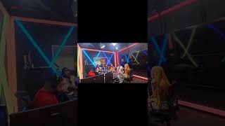 este Yailin o La Pervesa… 😱 #dembow con cual #los40 - YouTube