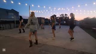 Scratching Out A Living AB Line Dance. Choreo: Jo Allsop Lineupgetdancingcy.
