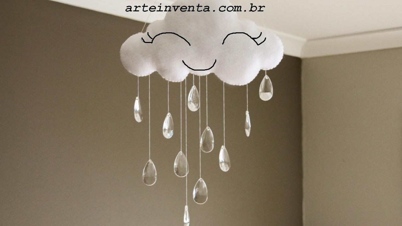 Móbile Nuvem de Feltro com  cristais