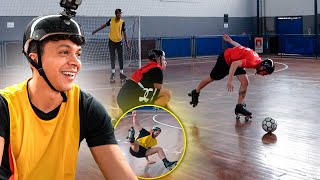 JOGANDO FUTEBOL DE PATINS!!! (ngm parou em pé 😂)