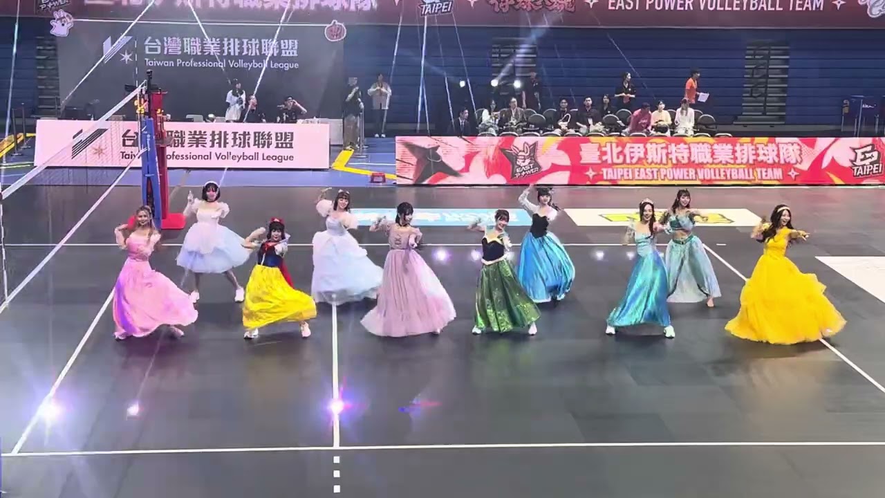 2025/10/26. Tokkicutie 美麗公主的中場表演