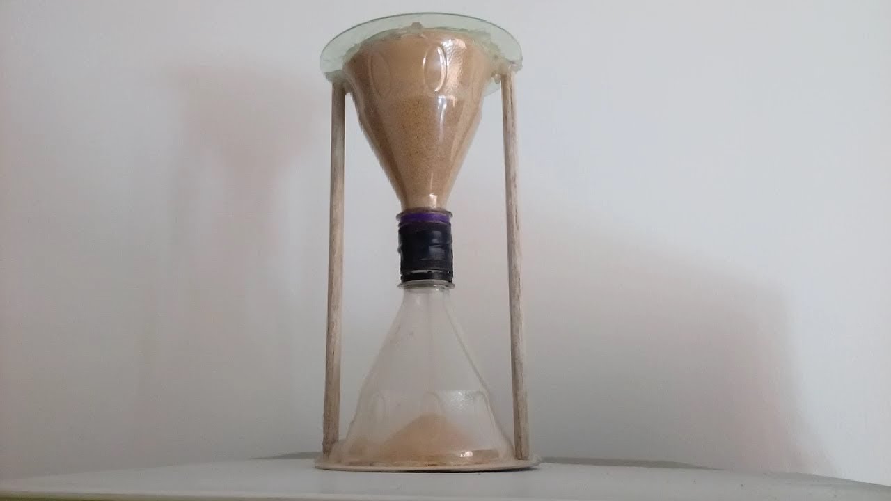 reloj de arena hecho con botella plásticas - YouTube