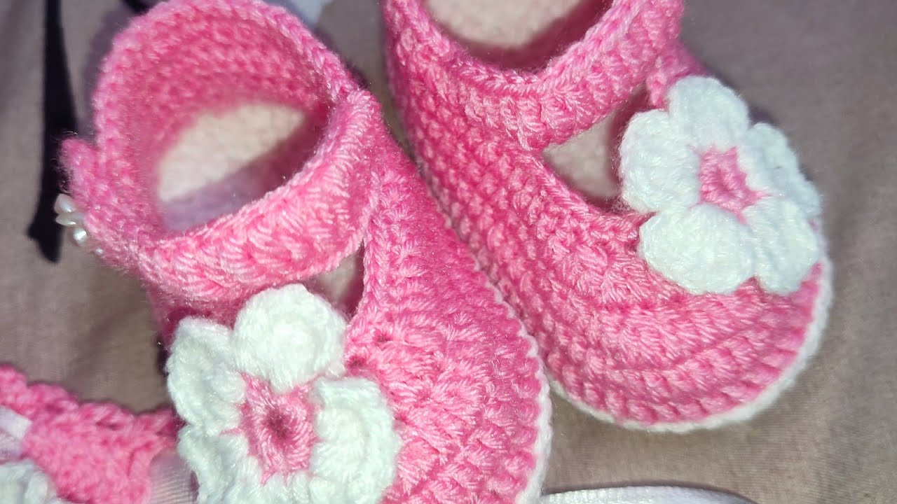 how to crochet baby booties for 0-9 months baby beautiful pink booties in hindi kureshiya work
