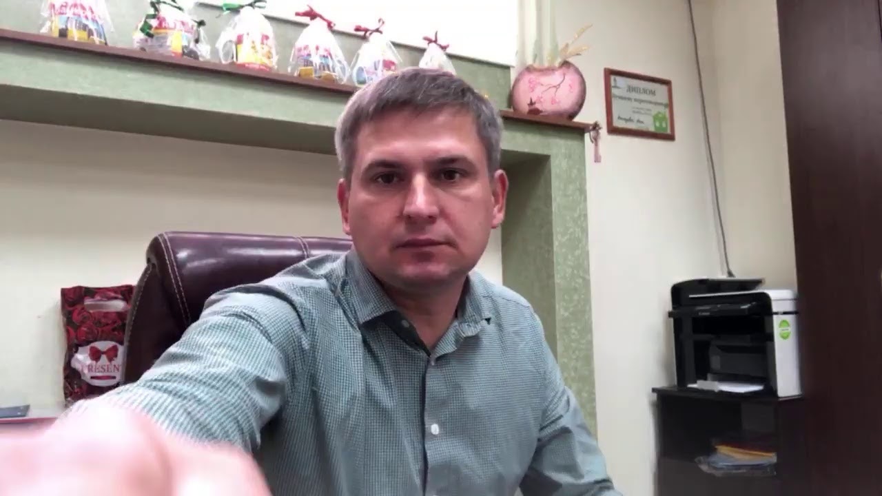 Риэлтор кисловодск. Риэлтор кисловодск. Альтернатива кисловодск. Черный риэлтор фото. Агентство недвижимости кисловодск.