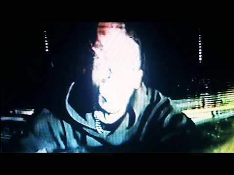 Shark Breach - Tokyo auf YouTube ansehen Shark Breach - Tokyo auf YouTube ansehen