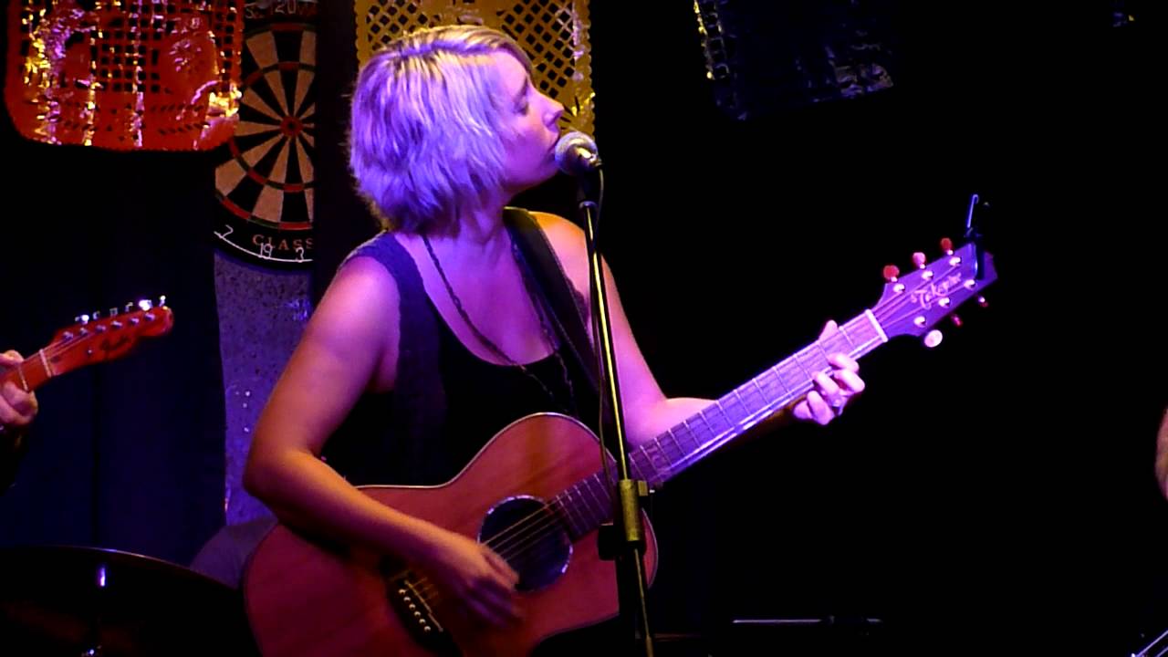 Give Me A Reason - Kim MacKenzie Band with KB - Petersham Bowling Club 3-2-13