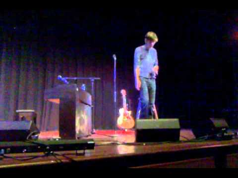 Bo Burnham- Nerds (live)