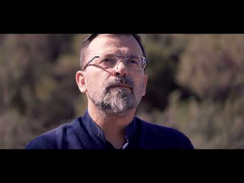Σπύρος Μέντης - Με Τους Ανέμους | Official Music Video