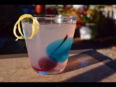 basil-lemon-gin-swizzle-cocktail-recipe