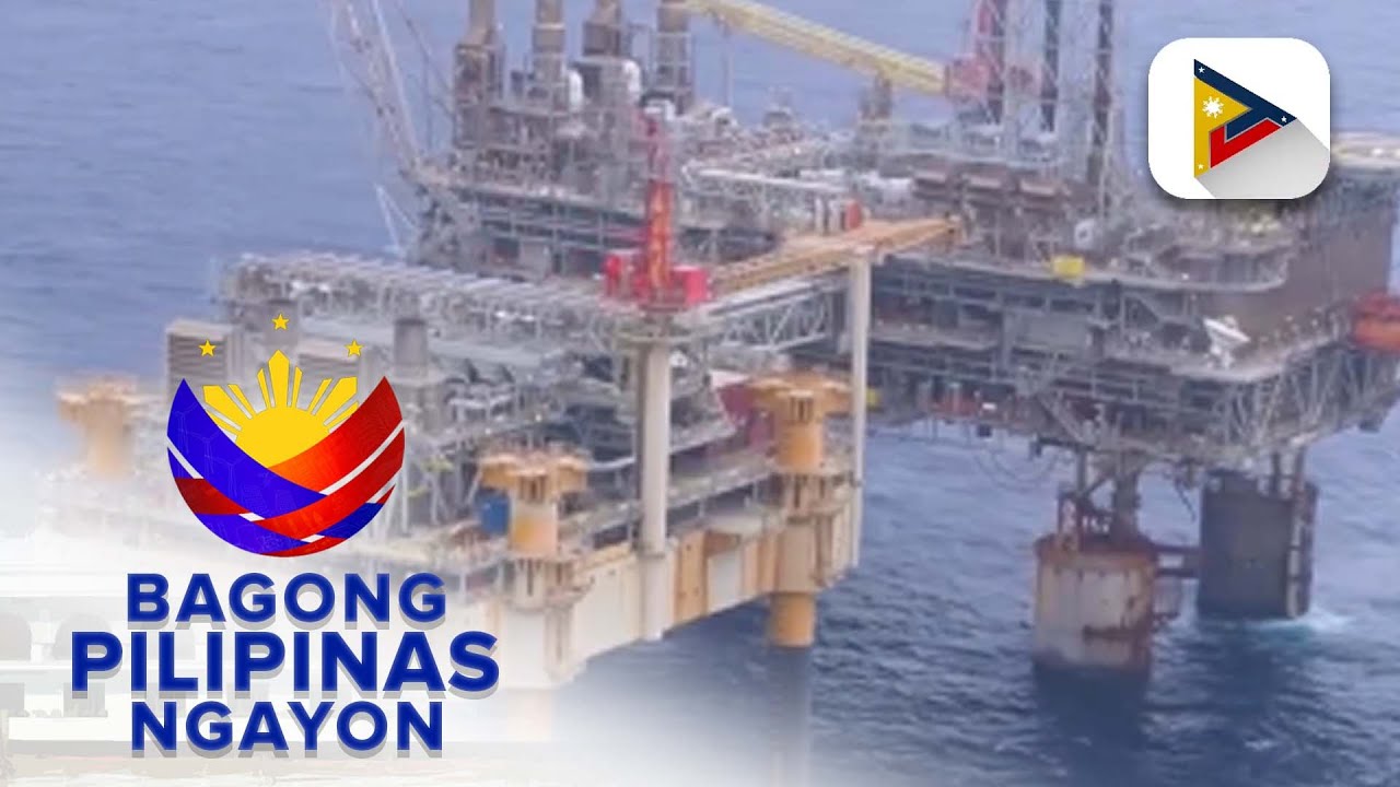 PBBM, nagsagawa ng fly-by sa Malampaya Phase IV drilling project - YouTube