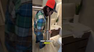 Tour a Brand New $2.7Million Motorhome #floridarvsupershow #rvlife #newell
