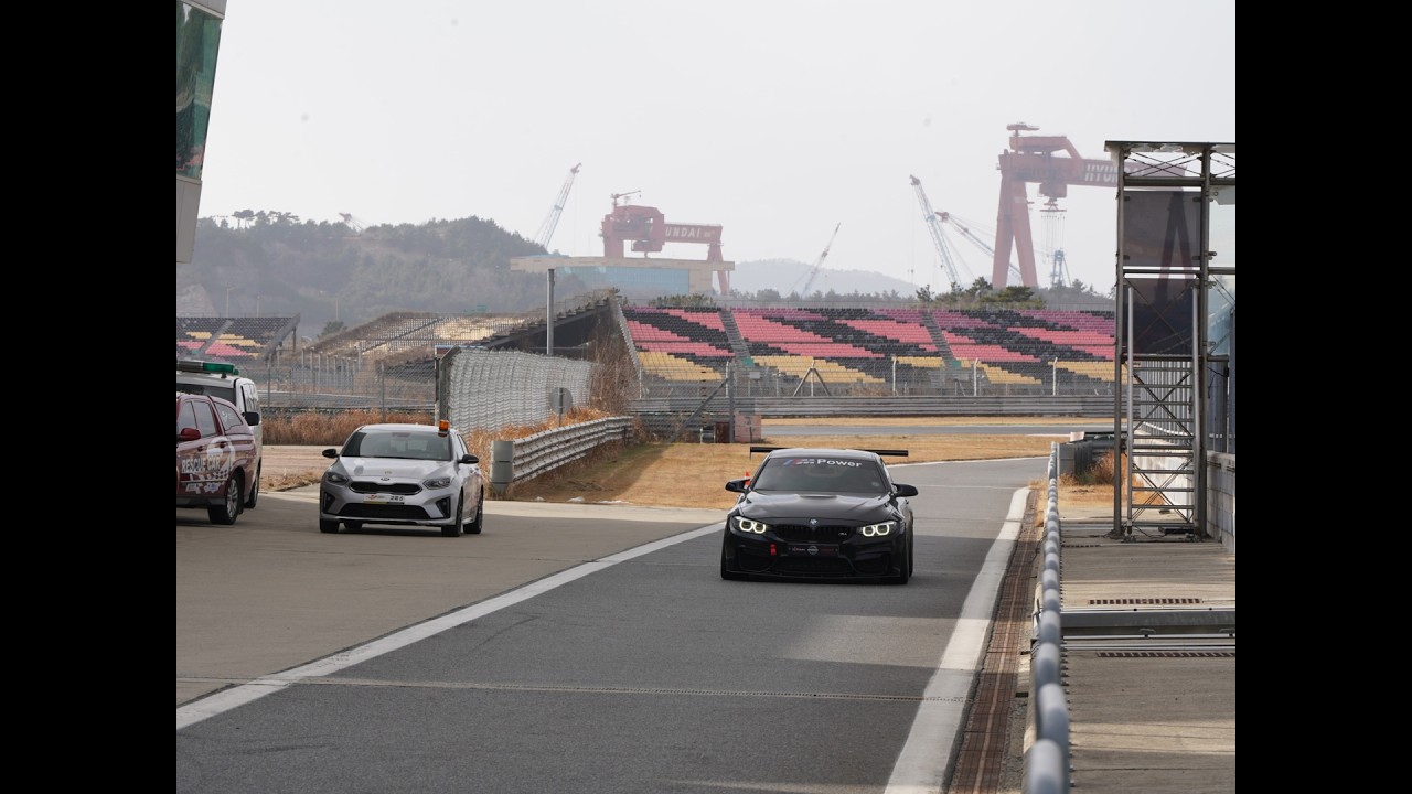 영암 KIC F82 M4(전기형 노말) 1:26.7  265 38 18 Sur4g