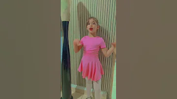 انت السبب ياما البنت الفرفوشة زهراء 