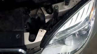 Ill Give Chevy Credit Here 2013 Chevy Equinox Headlight Bulb Change