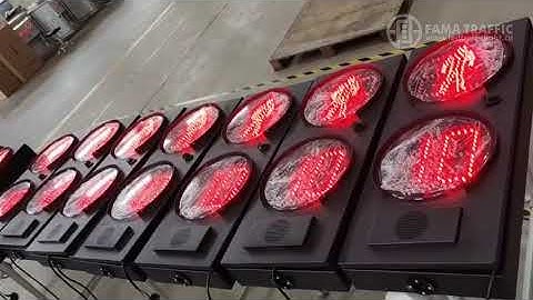 300mm Pedestrian & countdown traffic lights with blind clock inside，https://www.ledtrafficlight.cn/