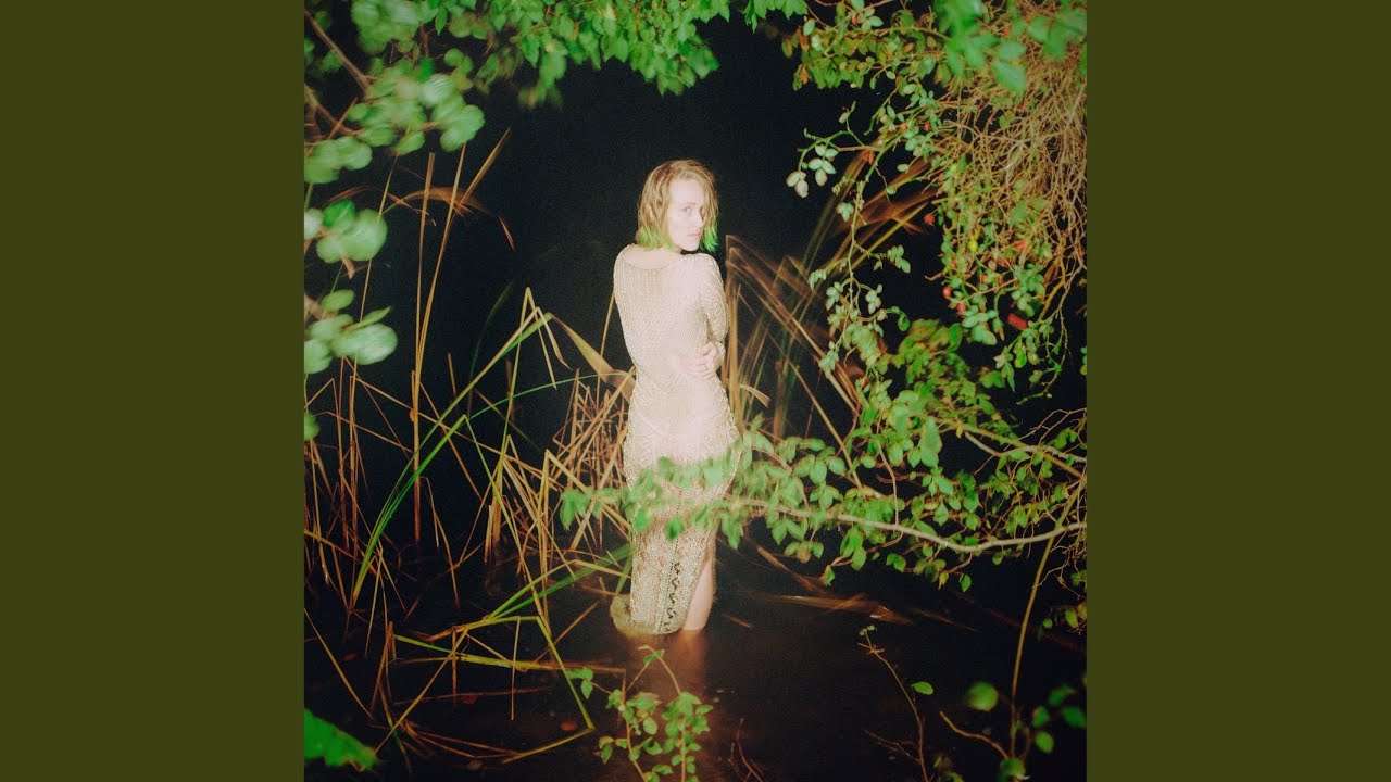 在 YouTube 上观看 Melancholia 在 YouTube 上观看 Melancholia