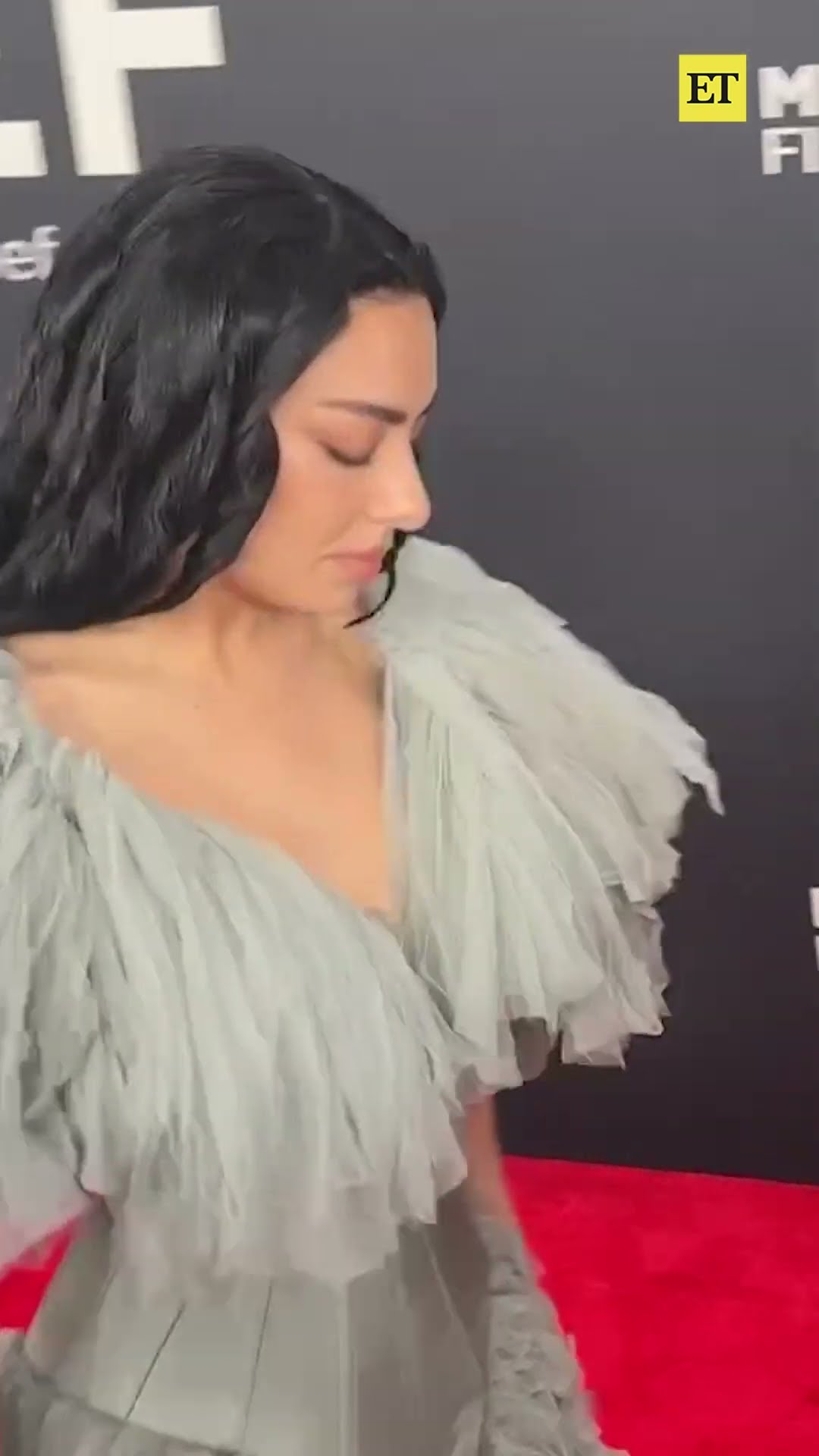 What do Charli xcx’s #GRAMMY nominations and her outfit have in common? They both ATE (8)! ??