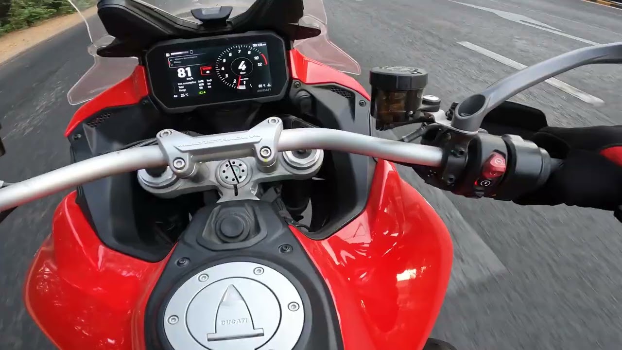 Enjoying the V4S Multistrada