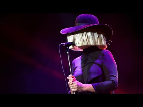 SIA НАПИСАЛА ВСЕ ЭТИ ХИТЫ ?