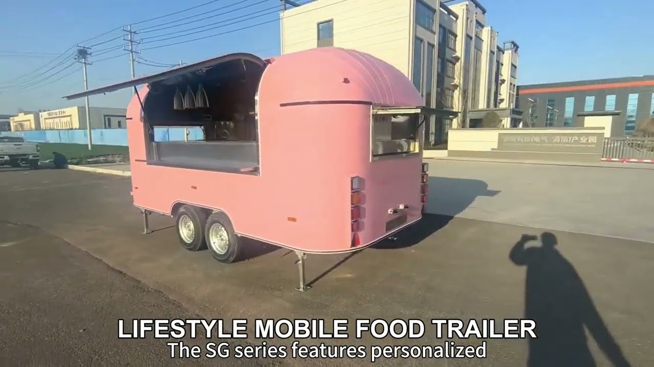 I think everyone would love a pink food trailer！