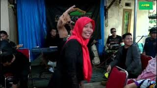 Pantun Janda - Risma Kharisma || AULIANSIGROUP (Live Cover)