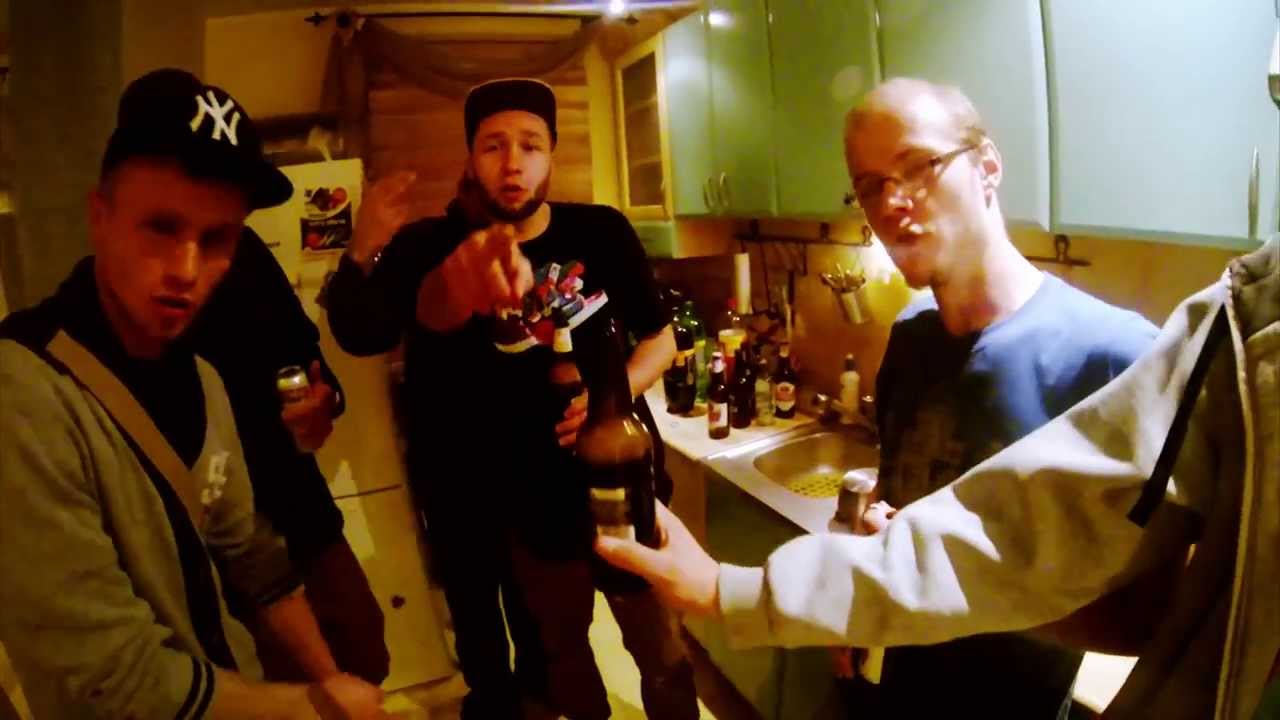 08. Nzp - Z głową w chmurach feat. Opał (prod.LosAngelos)