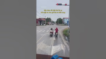 Khoảnh khắc 2 nữ ninja đang buôn dở câu chuyện #giaothong #tinhhuonggiaothong #phunu #haihuoc