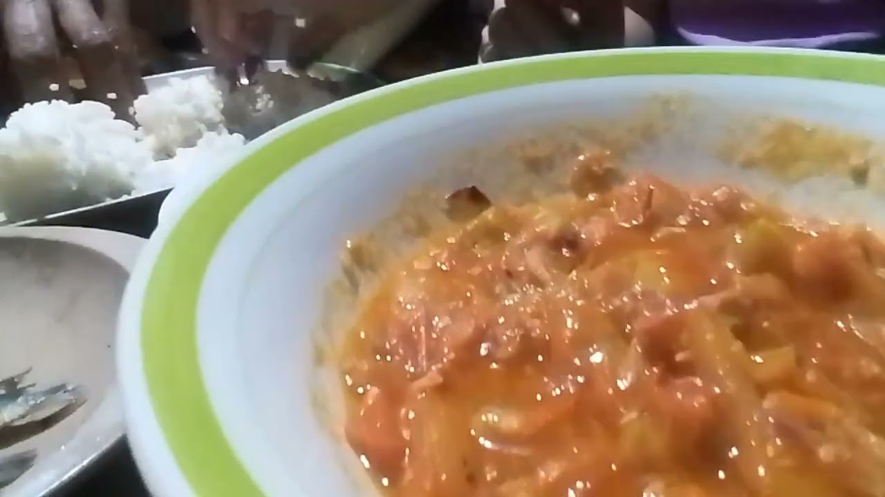 ang sarap ng ginisang kamatis tara kain tayo guys 