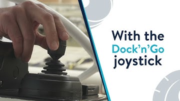 The revolutionary BENETEAU Dock & Go system, simplifies yacht close-quarter maneuvers.