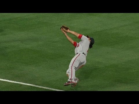 WSH@SD: Rendon recovers to catch Schimpf's...
