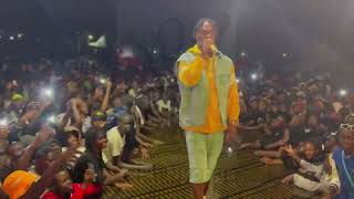 Fik Fameica performance at the Mbarara hiskoolkiromo #subscribe #love