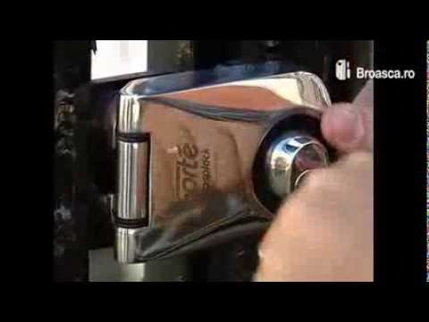 Video: Cum funcționează încuietoarea mecanică?